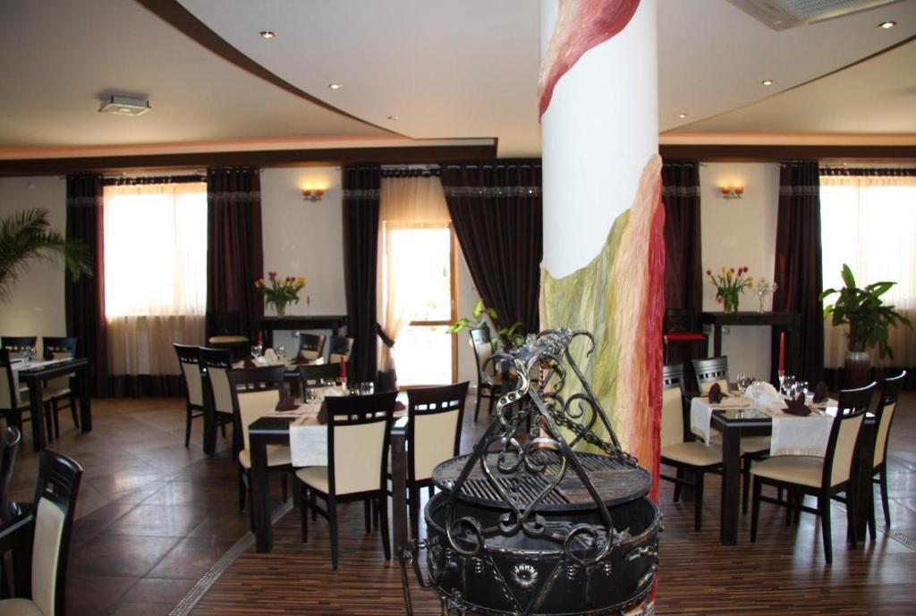Hotel Wasik Krogulcza Dış mekan fotoğraf