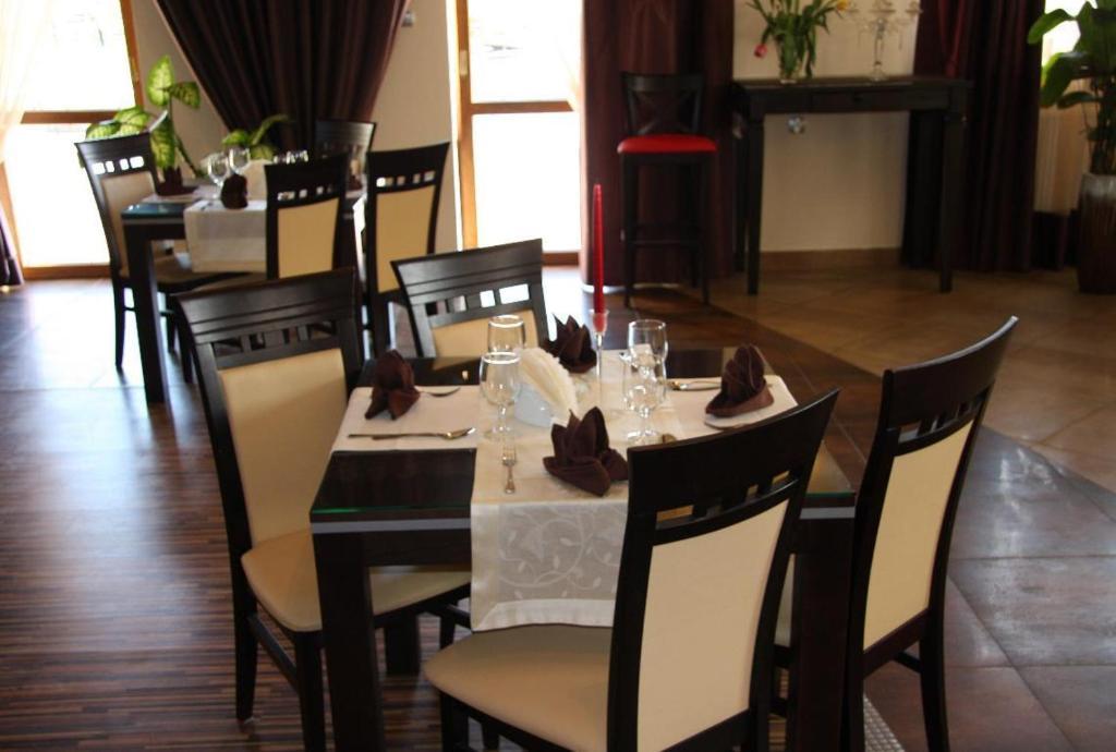 Hotel Wasik Krogulcza Dış mekan fotoğraf