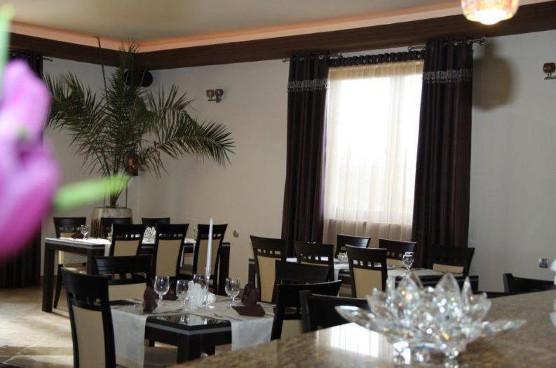 Hotel Wasik Krogulcza Dış mekan fotoğraf